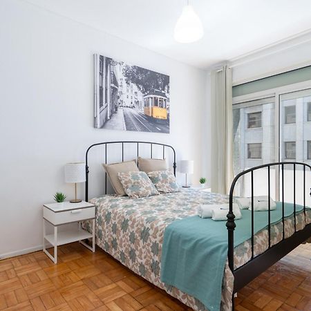 Sweet Flats With Netflix - Bolhao City Center Apartment Porto Bagian luar foto