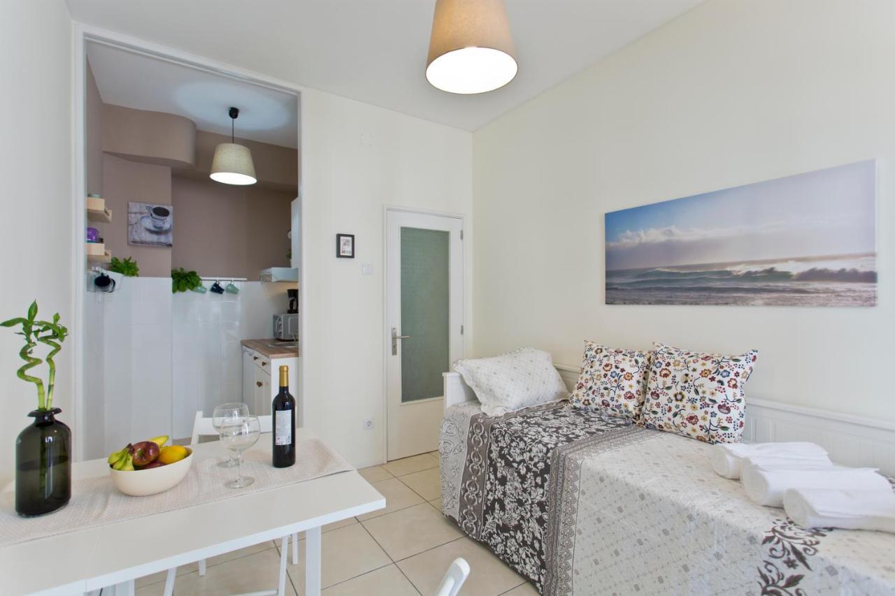 Sweet Flats With Netflix - Bolhao City Center Apartment Porto Bagian luar foto