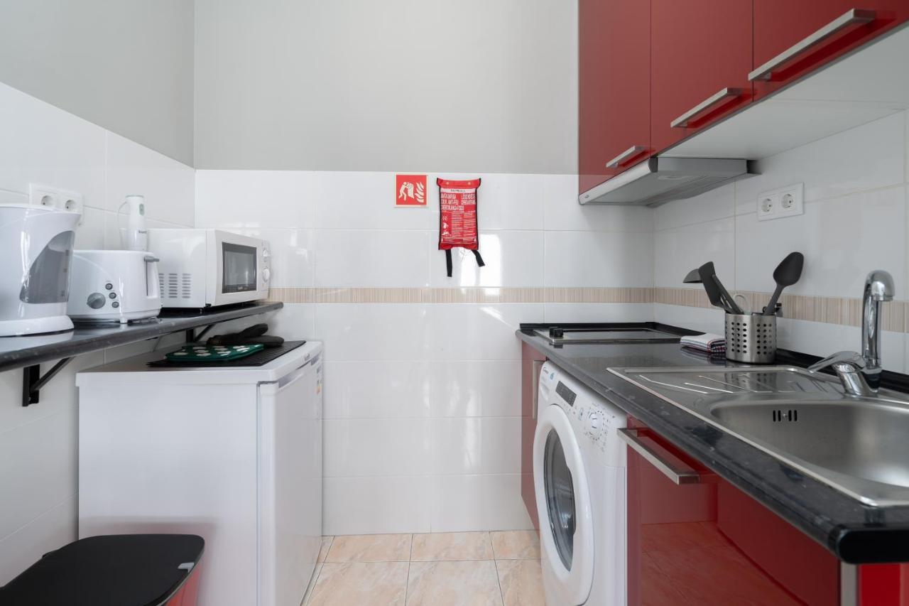Sweet Flats With Netflix - Bolhao City Center Apartment Porto Bagian luar foto