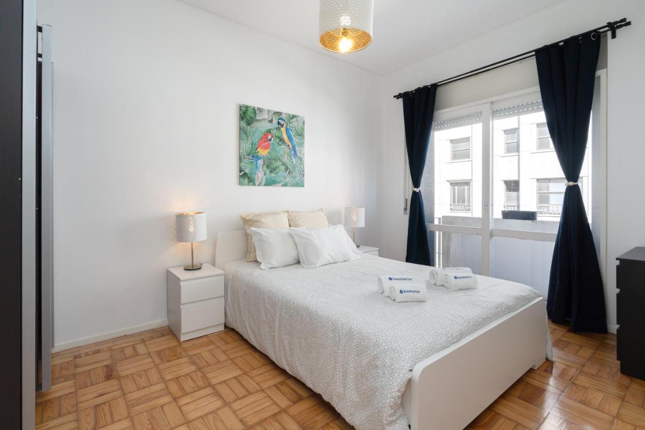 Sweet Flats With Netflix - Bolhao City Center Apartment Porto Bagian luar foto