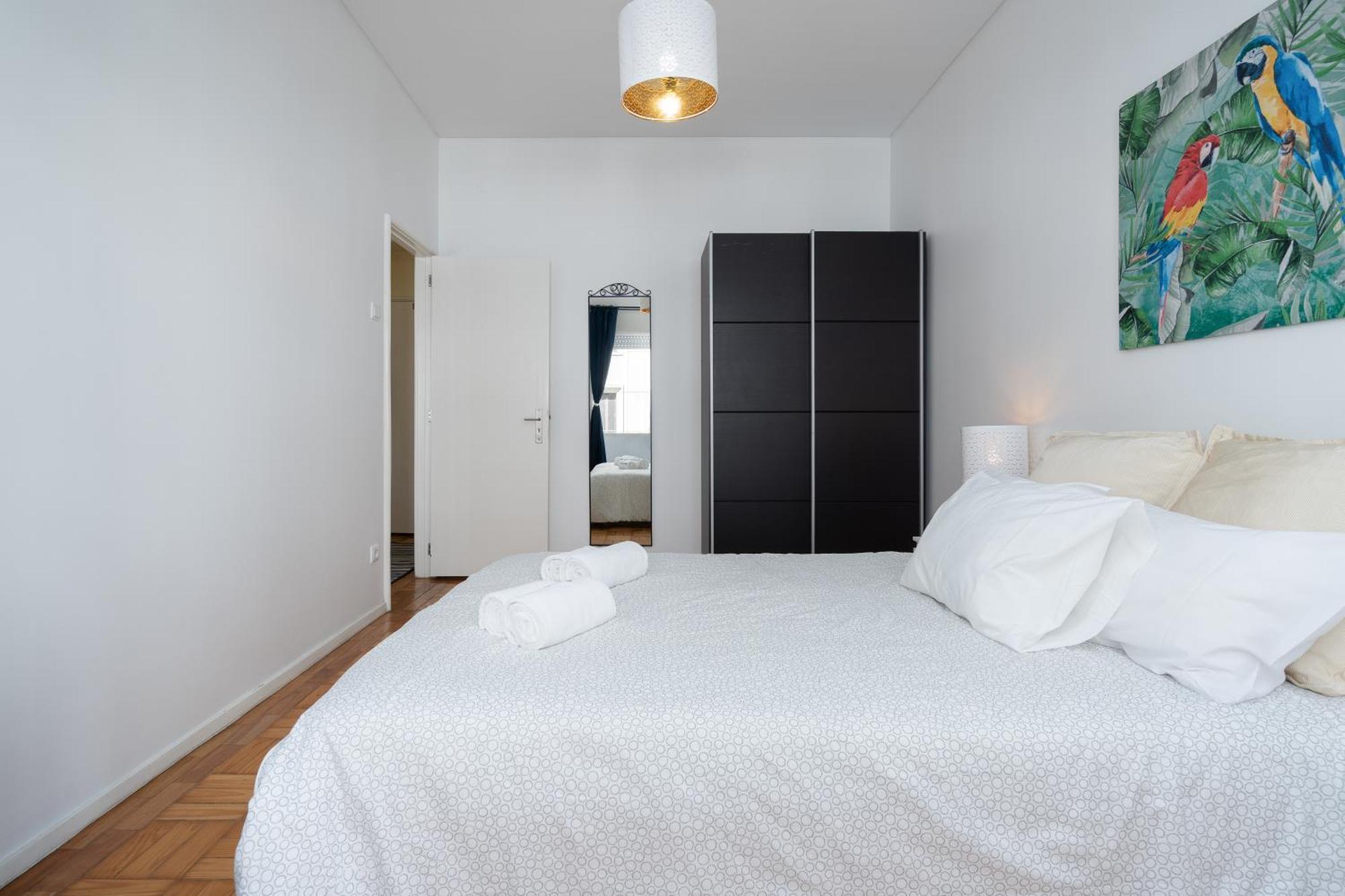 Sweet Flats With Netflix - Bolhao City Center Apartment Porto Ruang foto